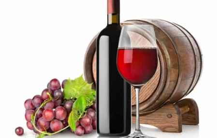 喝葡萄酒會(huì)發(fā)胖嗎,葡萄酒喝了會(huì)胖嗎,晚上喝葡萄酒會(huì)長(zhǎng)胖嗎 七麗女性網(wǎng)