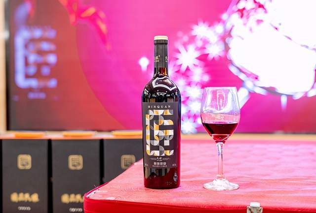 天明民權(quán)葡萄酒攜手千和酒業(yè)推出匠系列葡萄酒 以品質(zhì)贏得消費(fèi)者青睞